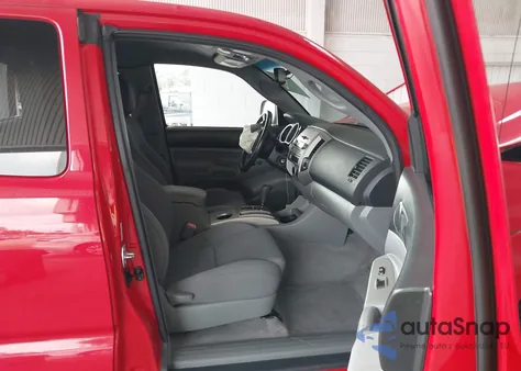 2006 Toyota Tacoma Prerunner V6 z USA, uszkodzony, nr VIN 5TETU62N56Z194353